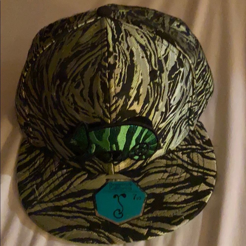 Grassroots limited edition Fitted hat